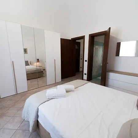 Casa Donna Enrica Holiday home *